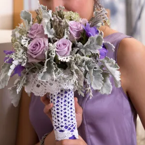 Aunt Lydia's Crochet Bridal Bouquet Cozy