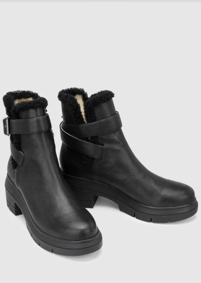 Broadway Boot Black