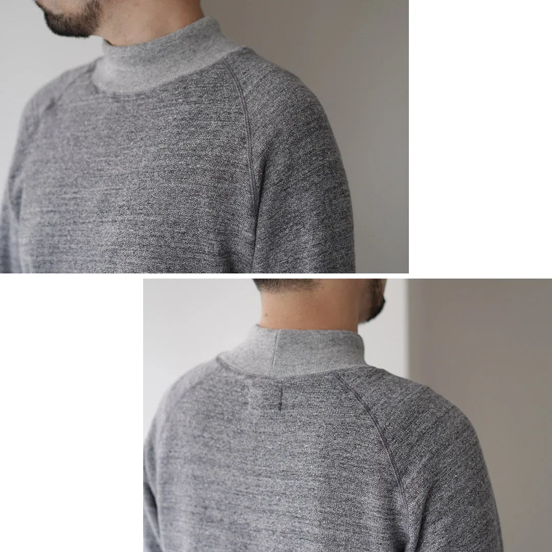 KEPANI / Mock Neck Sweatshirt