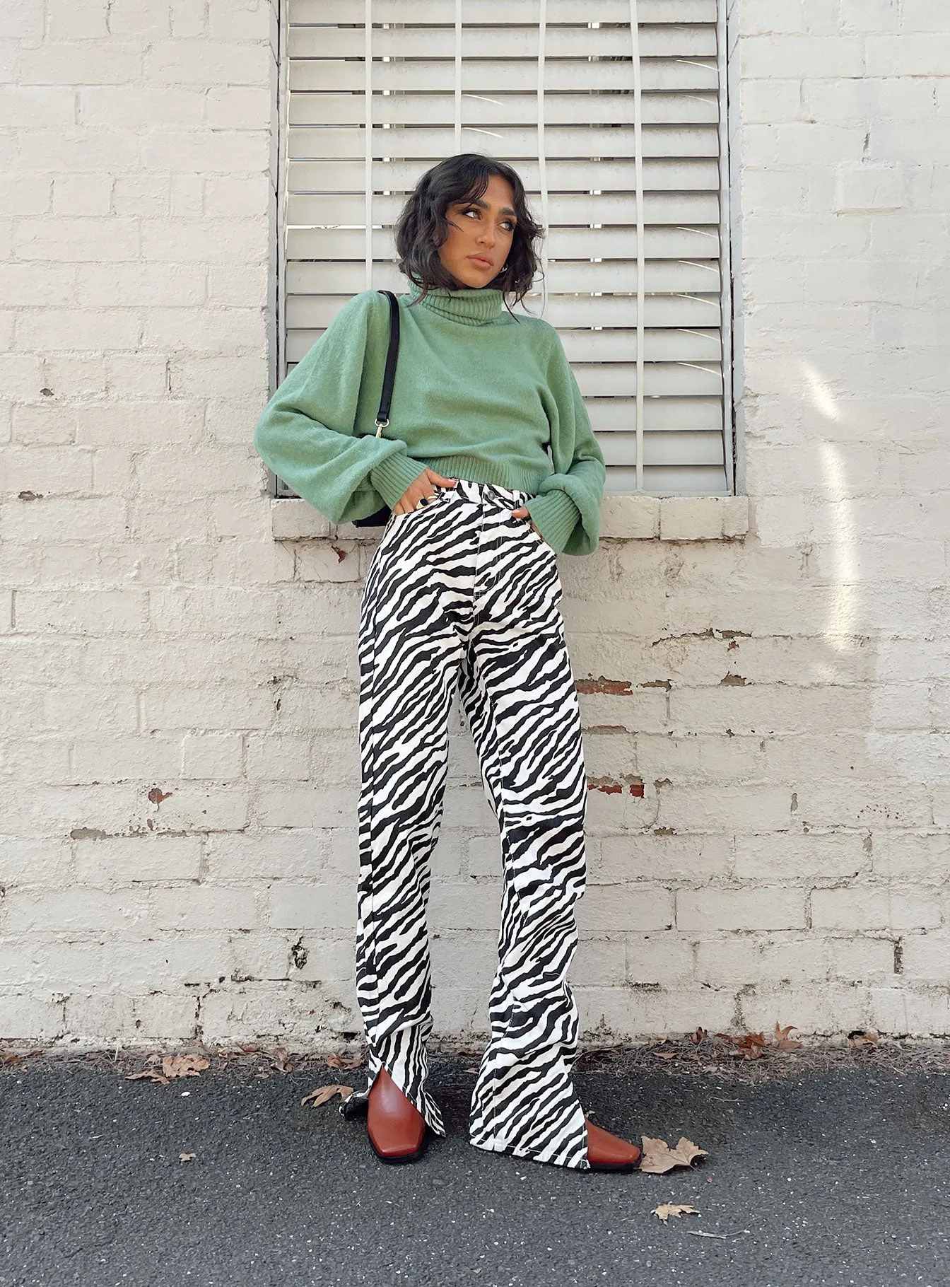 Zahara Cropped Turtleneck Sweater Green